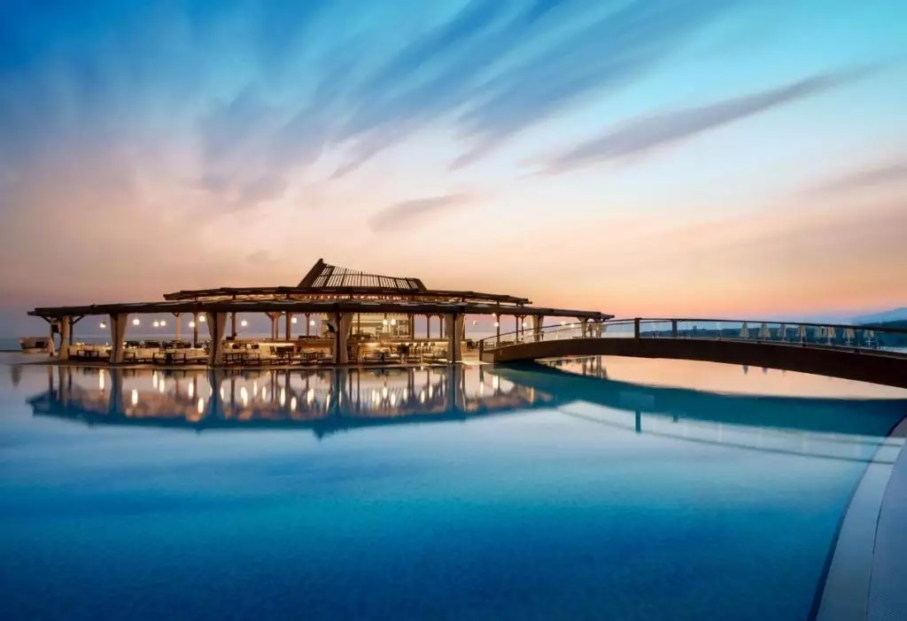 Elexus Hotel Resort and Spa and Casino